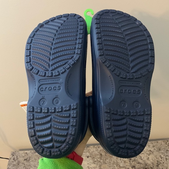 Navy Blue Fur-Lined Crocs - Picture 5 of 13